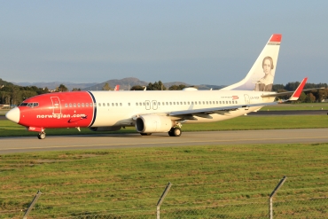 LN-NOP (32655) 2005 Boeing 737-86N WL