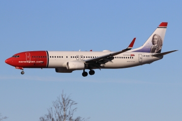 LN-DYE (39003) 2010 Boeing 737-8JP WL