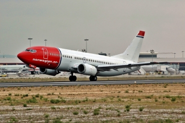 LN-KKR (24256) 1988 Boeing 737-3Y0