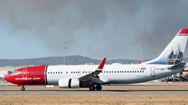 LN-NIH (43879) 2014 Boeing 737-8JP WL