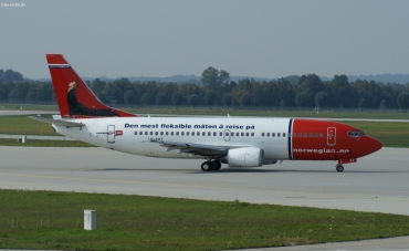 LN-KKT (27336) 1994 Boeing 737-3L9