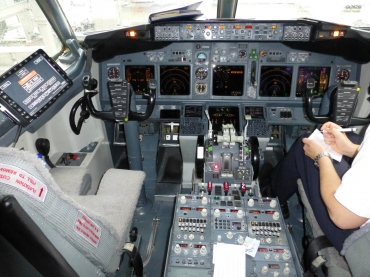 LN-NOM (28642) 2001 Boeing 737-86N WL