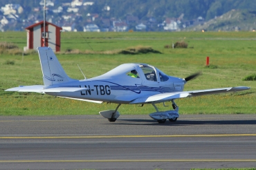 LN-TBG (222) 2014 Tecnam P2002JF Sierra