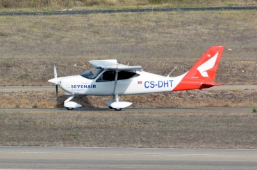 CS-DHT Tecnam P2010