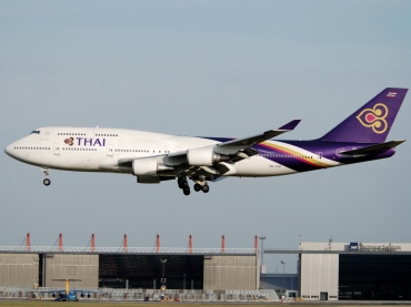 HS-TGB (32370) 2001 Boeing 747-4D7