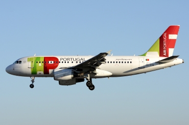 CS-TTV (1718) 2002 Airbus A319-112