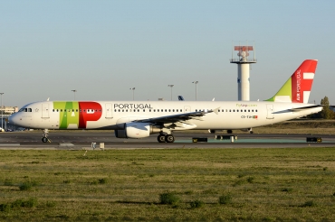 CS-TJH (2270) 2004 Airbus A321-211