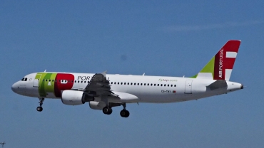 CS-TNY (4742) 2011 Airbus A320-214