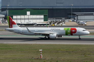 CS-TJP (8946) 2019 Airbus A321-251NX
