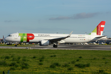 CS-TJO (8923) 2019 Airbus A321-251NX