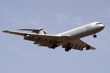 ZA150 (885) 1967 Vickers VC10 K3