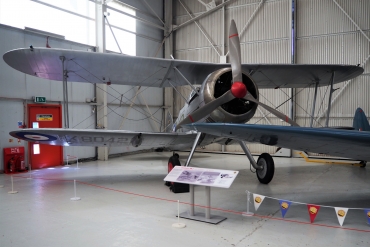 K8042 (40468) Gloster Gladiator Mk.1