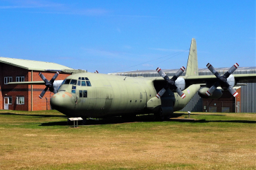 XV202 (382-4226) 1966 Lockheed Hercules C.3