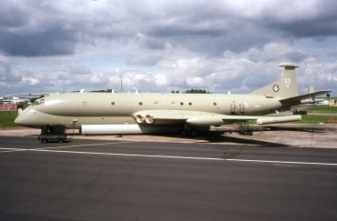 XV233, (cn 8008), Hawker Siddeley HS-801 Nimrod MR2