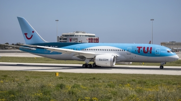 G-TUIH (37229) 2015 Boeing 787-8 Dreamliner