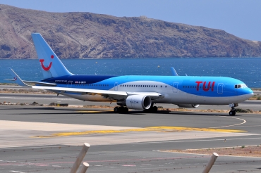 G-OBYH (28883) 1999 Boeing 767-304 ER WL