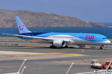G-TUIK (44579) 2017 Boeing 787-9 Dreamliner