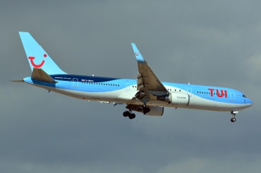 G-OBYG (29137) 1998 Boeing 767-304(ER)(WL)