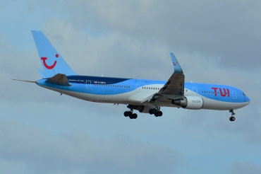 G-OBYG (29137) 1998 Boeing 767-304(ER)(WL)