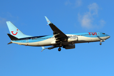 G-FDZX (37258) 2011 Boeing 737-8K5(WL)