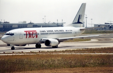 D4-CBN (26333) 1996 Boeing 737-3Q8