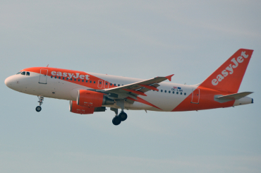 OE-LQN (3735) 2008 Airbus A319-111