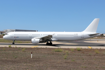 LZ-MDF (1451) 2001 Airbus A321-211