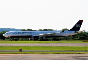 N270AY (315) 2000 Airbus A330-323