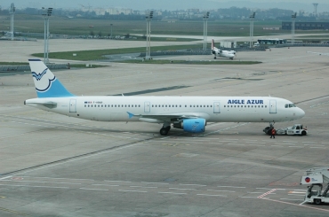 F-HBAB (823) 1998 Airbus A321-211