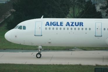 F-HCAI (1451) 2001 Airbus A321-211
