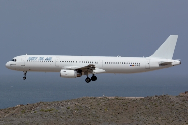 YR-NTS (1153) 1999 Airbus A321-231