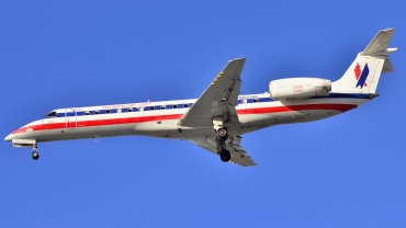 N821AE (cn 145577) Embraer ERJ-140LR