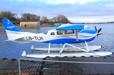 LN-TLH (T20608159) Cessna T206H Stationair