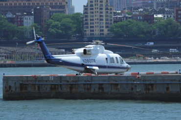N280TR, (cn 760344), Sikorsky S-76B