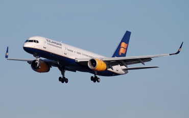 TF-FIP (30423) 2000 Boeing 757-208(WL)