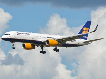 TF-FIY, (cn 29312), Boeing 757-256