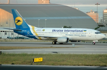 UR-GAL (24275) 1988 Boeing 737-341