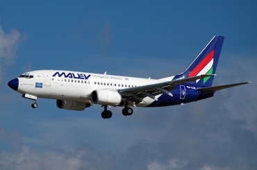 HA-LOL (29352) 2004 Boeing 737-7Q8