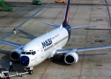 HA-LEF (24914) 1991 Boeing 737-3Y0