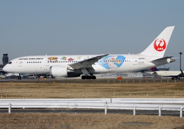 JA828J, (cn 38438/70), Boeing 787-8 Dreamliner