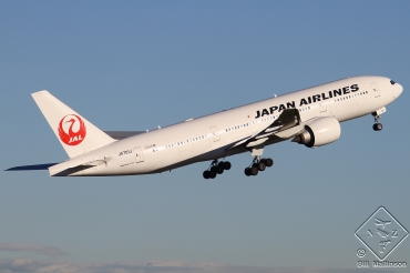 JA701J (32889) 2002 Boeing 777-246(ER)