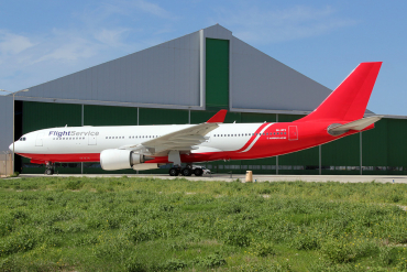 9H-MFS (700) 2005 Airbus A330-203