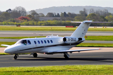 G-ZEUZ (525A-202) 2004 Cessna 525A CitationJet CJ2
