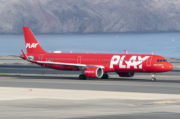 TF-AEW (8008) 2018 Airbus A321-251N