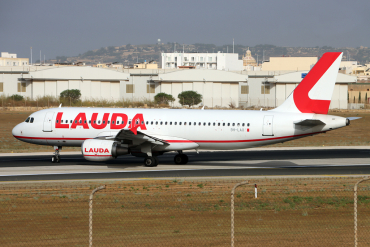 9H-LAX · Airbus A320-214 · MLA / LMML