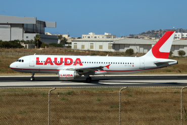 9H-LOS (3153) 2007 Airbus A320-214