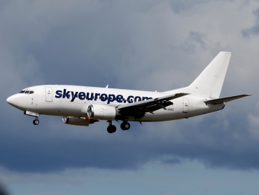 LY-AWG (cn 26700) Boeing 737-522