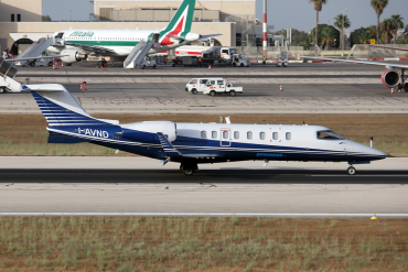 I-AVND (45-064) 1999 Learjet 45