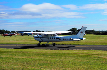 G-BHEN (0363) 1980 Reims-Cessna FA152