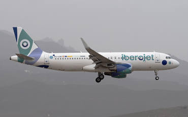 EC-LZD (5642) 2013 Airbus A320-214(WL)